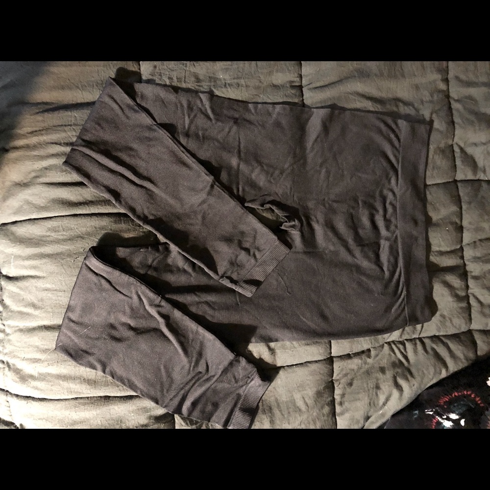 Thin Leggings size Medium